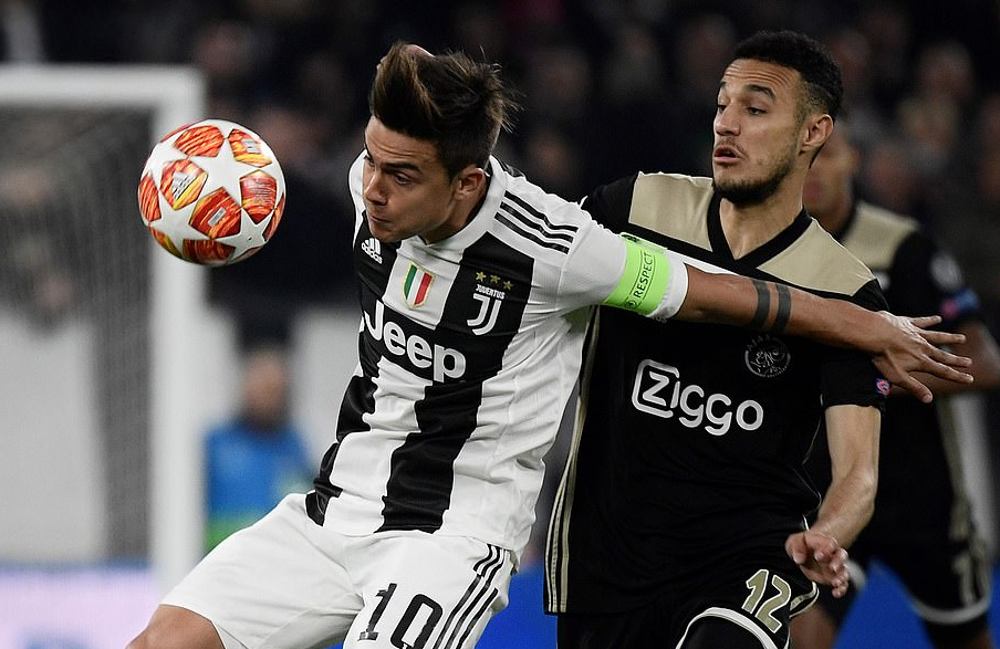  首钢官宣两悍将加盟球队 