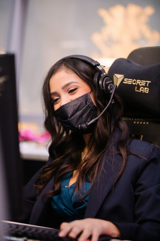 摩纳哥发布备战花絮，冲刺阶段止住颓势，全明星赛任务艰巨，团队化学反应显著(摩纳哥签下前枪手前锋比雷斯)